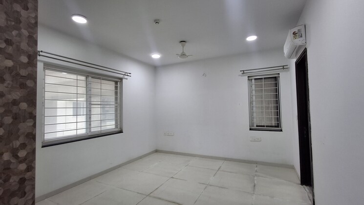 Room, jayabheri-the-summit 3 Bedroom 2125 Sq.Ft. Apartment In Narsingi Hyderabad 9249307