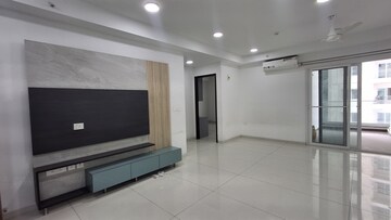 Room in 3 BHK Apartment at Jayabheri The Summit, Narsingi – for Rent