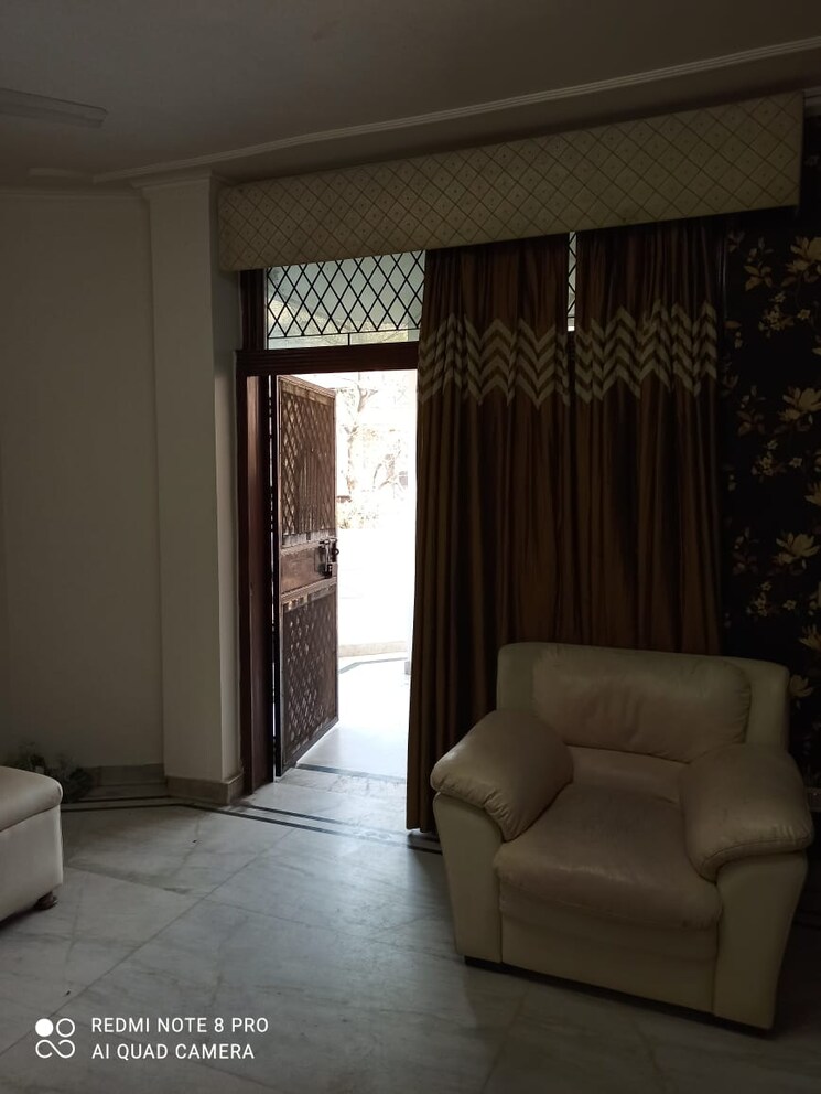 Living Room, kalkaji 2 Bedroom 100 Sq.Yd. Builder Floor In Kalkaji Delhi 9249344