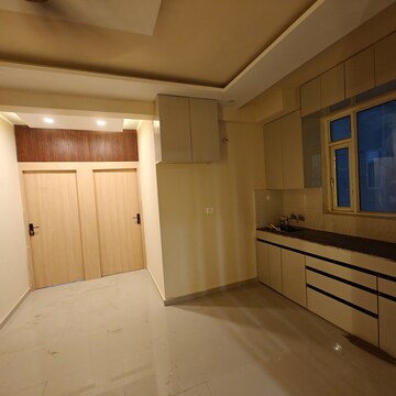 Room in 2 BHK Apartment at Pyramid Heights, Badha – for Rent