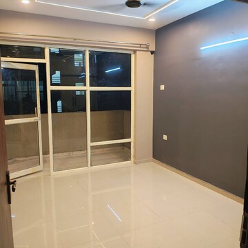 Room in 2 BHK Apartment at Pyramid Heights, Badha – for Rent