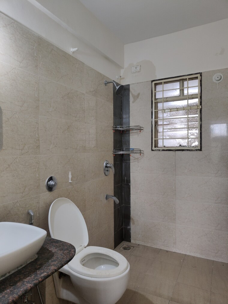 Bathroom, dynasty 2 Bedroom 808 Sq.Ft. Apartment In Wakad Pune 9249367