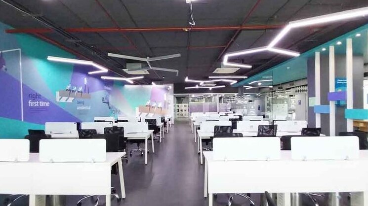 Team Area, one-lodha-place Commercial Office Space 1000 Sq.Ft. In Lower Parel Mumbai 9249362