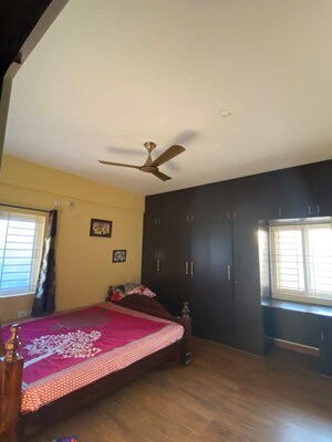 Bedroom in 3 BHK Builder Floor at Jp Nagar Phase 7 – for Sale