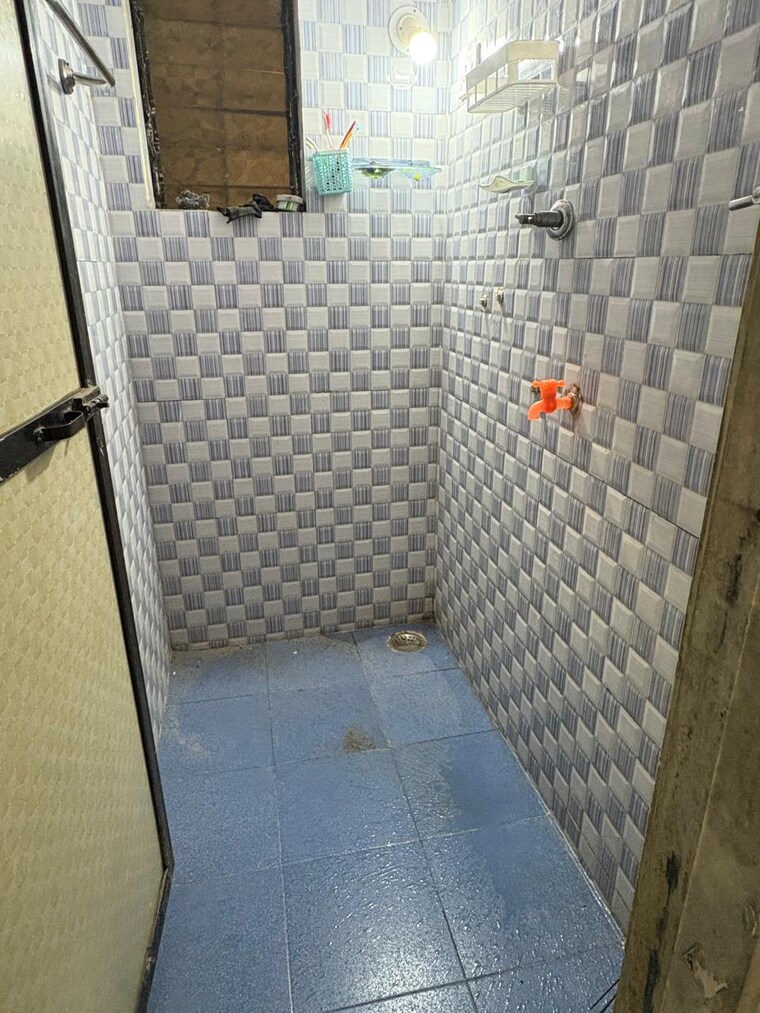 Bathroom, virar east 1 Bedroom 560 Sq.Ft. Apartment In Virar East Palghar 9249421