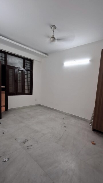 Room in 2 BHK Builder Floor at Freedom Fighters Enclave – for Rent