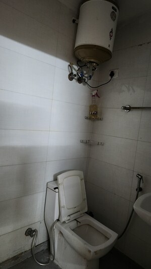 Bathroom in 1 RK Builder Floor at Saket – for Rent