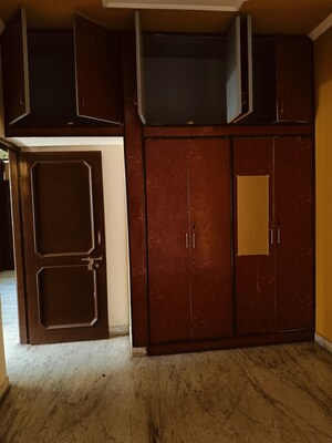 2 BHK Builder Floor For Rent in Dhakoli