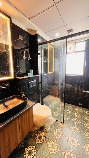 Gym in 3 BHK Builder Floor at Orris Atulyam, Sector 83 – for Sale