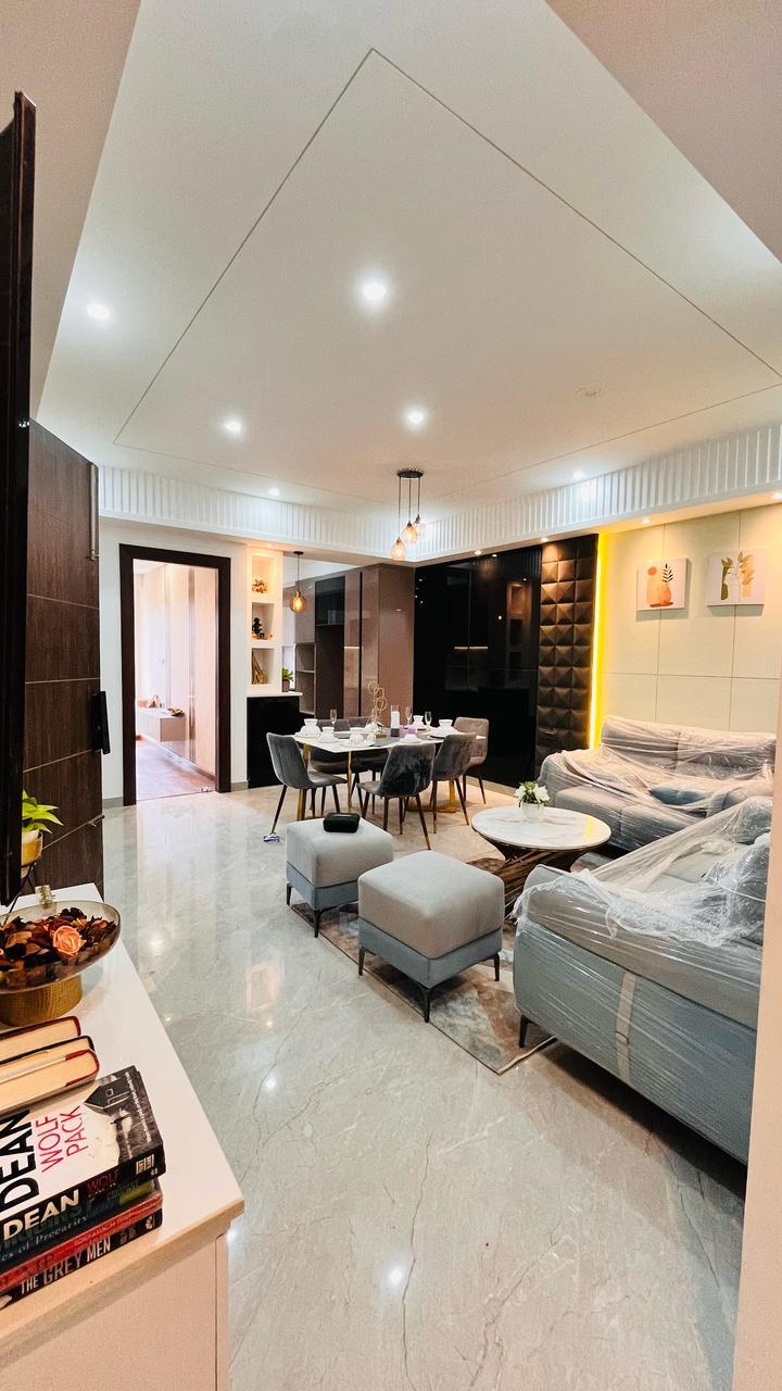 3 BHK + Pooja Room,Servant Room Builder Floor For Sale in Orris Atulyam