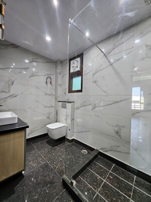 Bathroom in 4 BHK Builder Floor at Unitech South City II, Sector 50 – for Sale