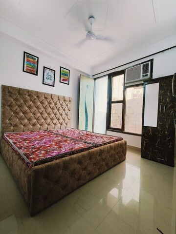 1 BHK Builder Floor For Rent in Saket