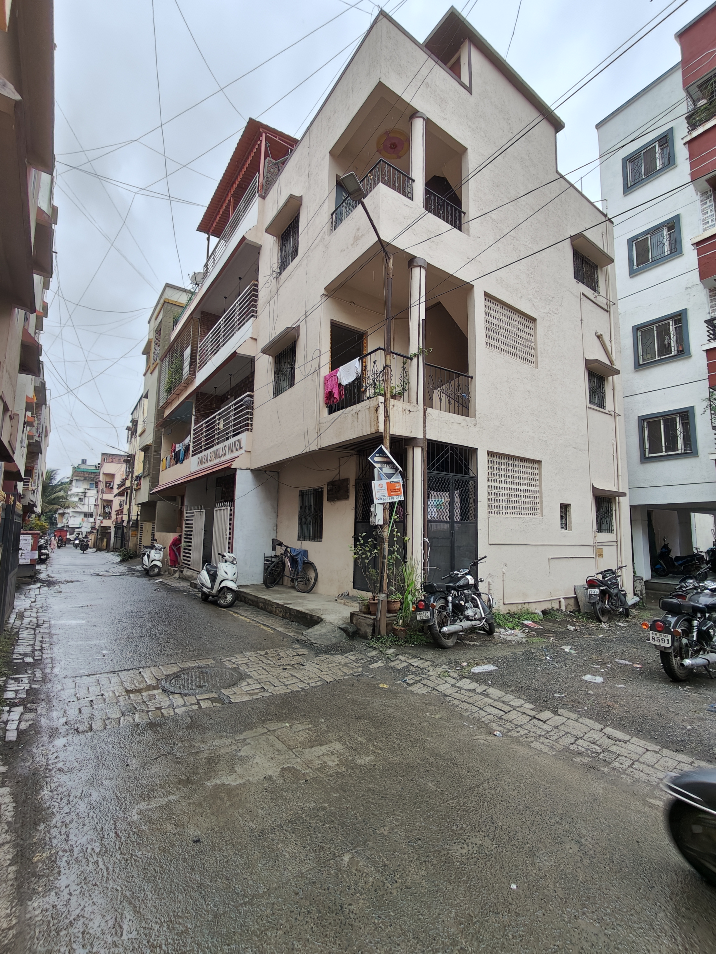 1 Rk+ Extra Room Independent House For Sale in Gurudatta Nivas