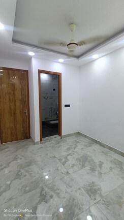 3 BHK + Pooja Room Builder Floor For Sale in Builder Floor Govindpuri 