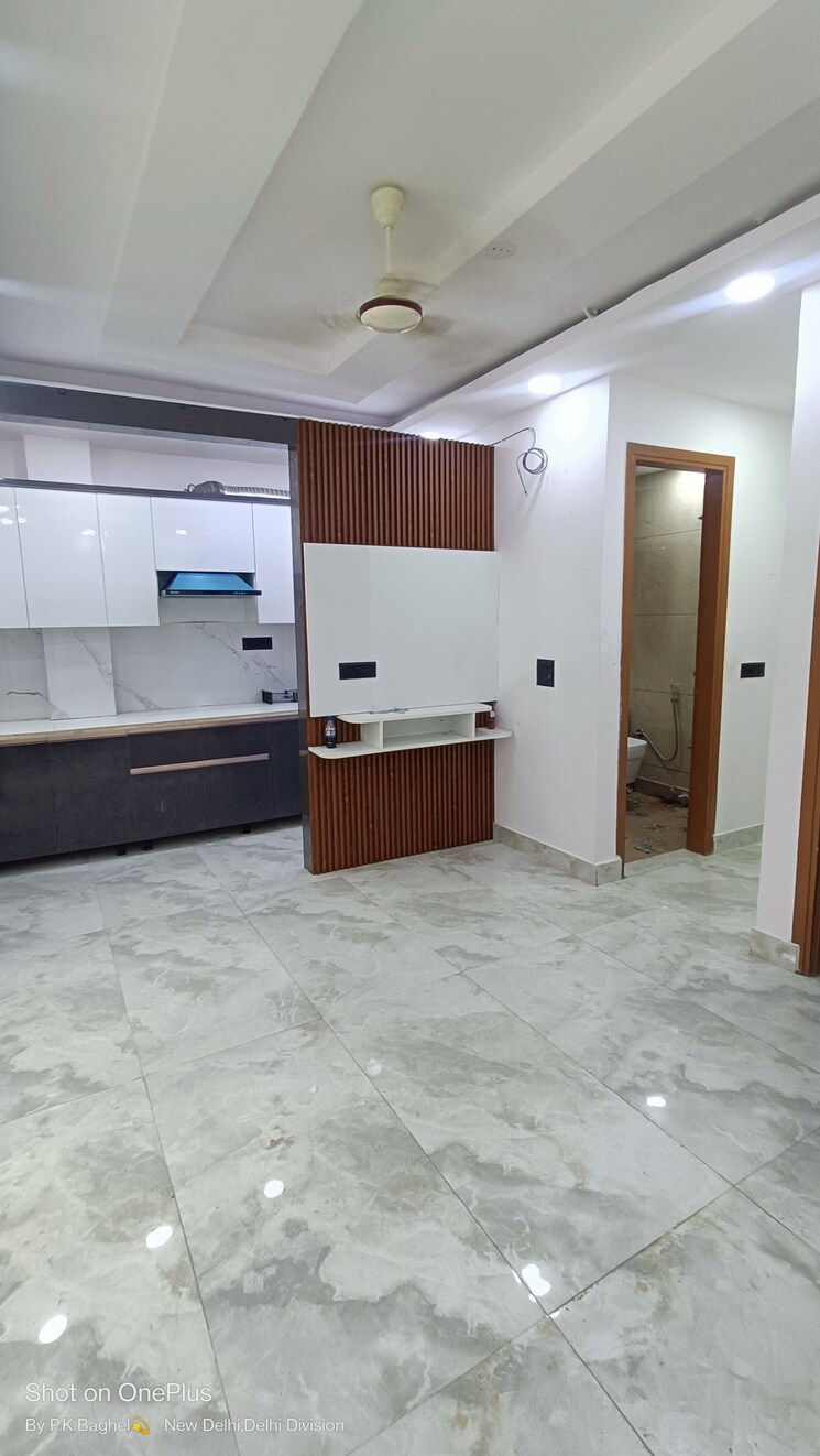 Kitchen, govindpuri 3 Bedroom 950 Sq.Ft. Builder Floor In Govindpuri Delhi 9249550