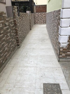 Balcony in 3 BHK Builder Floor at Uppal Southend, Sector 49 – for Rent