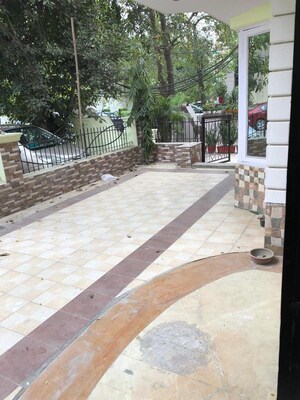 Balcony in 3 BHK Builder Floor at Uppal Southend, Sector 49 – for Rent