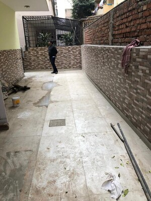 Balcony in 3 BHK Builder Floor at Uppal Southend, Sector 49 – for Rent