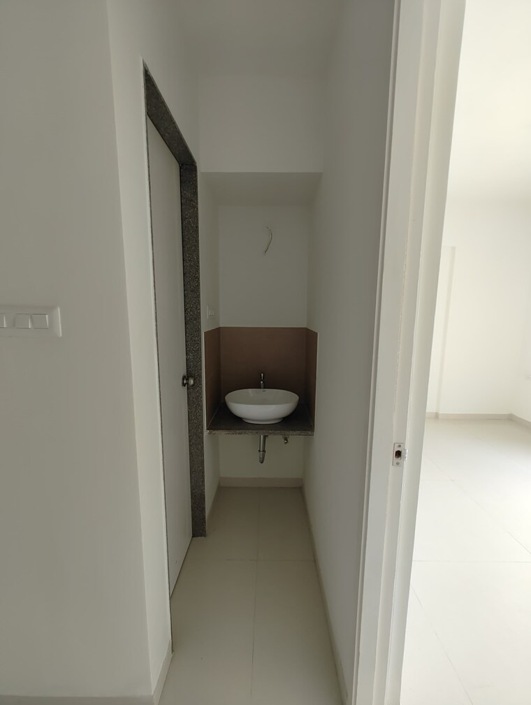 Bathroom, rohan-ananta 2 Bedroom 695 Sq.Ft. Apartment In Tathawade Pune 9249620