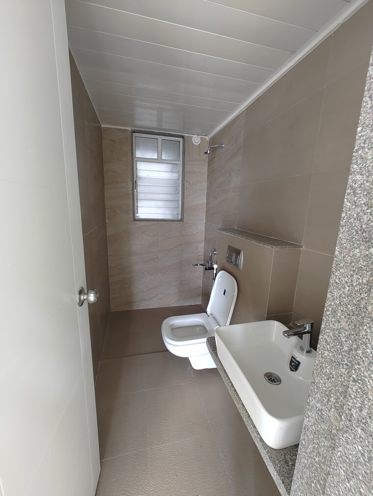 Bathroom, rohan-ananta 2 Bedroom 695 Sq.Ft. Apartment In Tathawade Pune 9249620