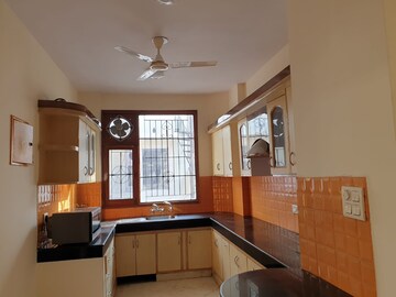 Kitchen in 3 BHK Builder Floor at Uppal Southend, Sector 49 – for Rent