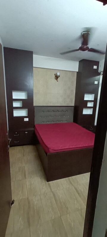 Bathroom in 3 BHK Apartment at Auric City Homes, Sector 82 – for Rent