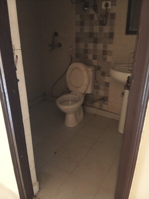Bathroom in 2 BHK Apartment at Futec Gateway, Sector 75 – for Rent