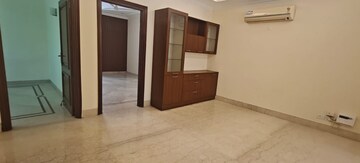 Room in 3 BHK Builder Floor at Anand Niketan – for Rent