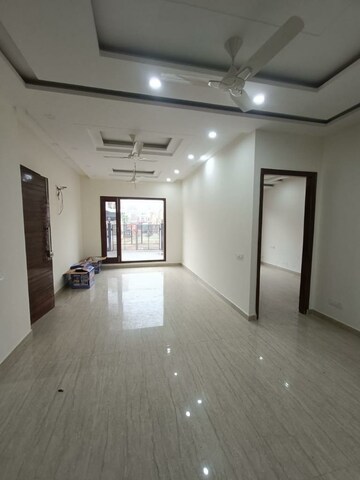 Building Lobby in 6+ BHK Independent House at Sector 79 – for Sale