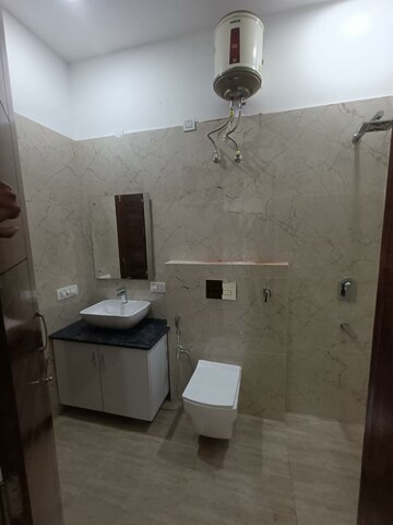 Bathroom in 6+ BHK Independent House at Sector 79 – for Sale