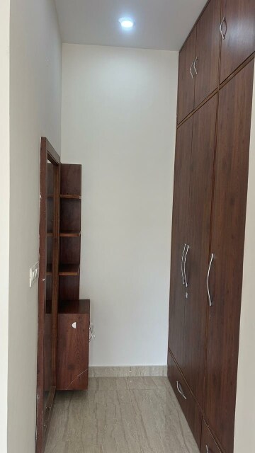 Furnished Amenities in 6+ BHK Independent House at Sector 79 – for Sale