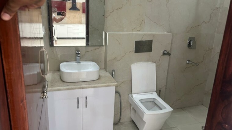 Bathroom, sector 79 6+ Bedroom 250 Sq.Yd. Independent House In Sector 79 Mohali 9249681