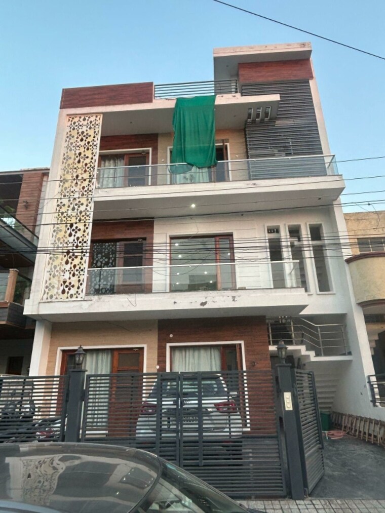 Exterior View, sector 79 6+ Bedroom 250 Sq.Yd. Independent House In Sector 79 Mohali 9249681