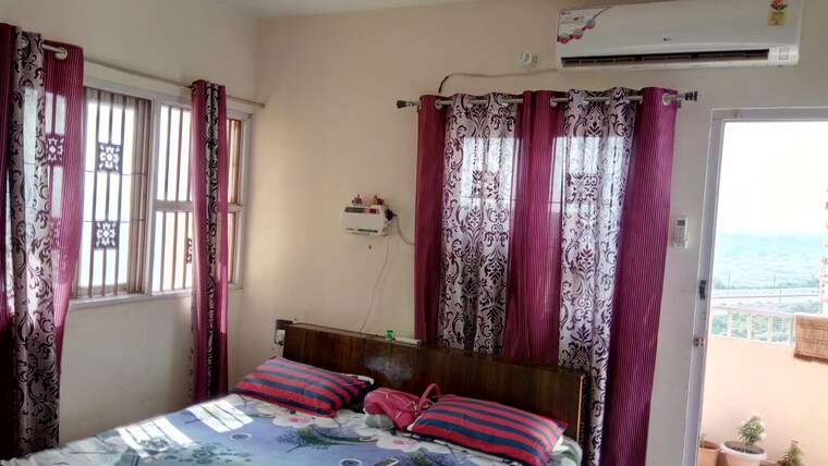 Bedroom, saraswati-apartments 3 Bedroom 1550 Sq.Ft. Apartment In Gomti Nagar Lucknow 9249679
