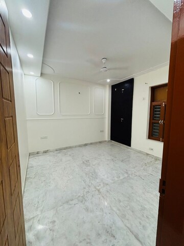 Room in 2 BHK Apartment at M3M Soulitude, Sector 89 – for Sale