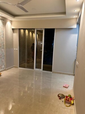 Room in 3 BHK Apartment at Krisumi Waterfall Residences, Sector 36a – for Sale