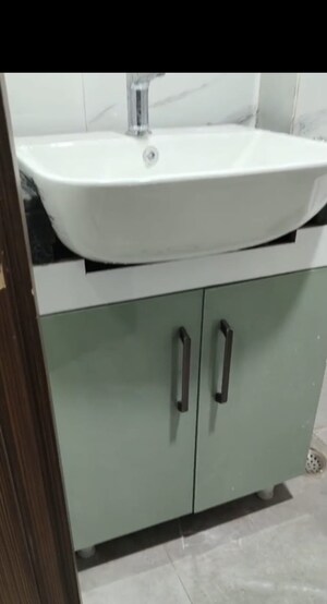 Bathroom in 2.5 BHK Apartment at Smart World Gems, Sector 89 – for Rent