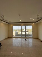 3 BHK + Pooja Room 3000 Sq.Ft. Builder Floor in Sector 21