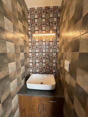 Bathroom in 3 BHK Builder Floor at Sector 21 – for Rent