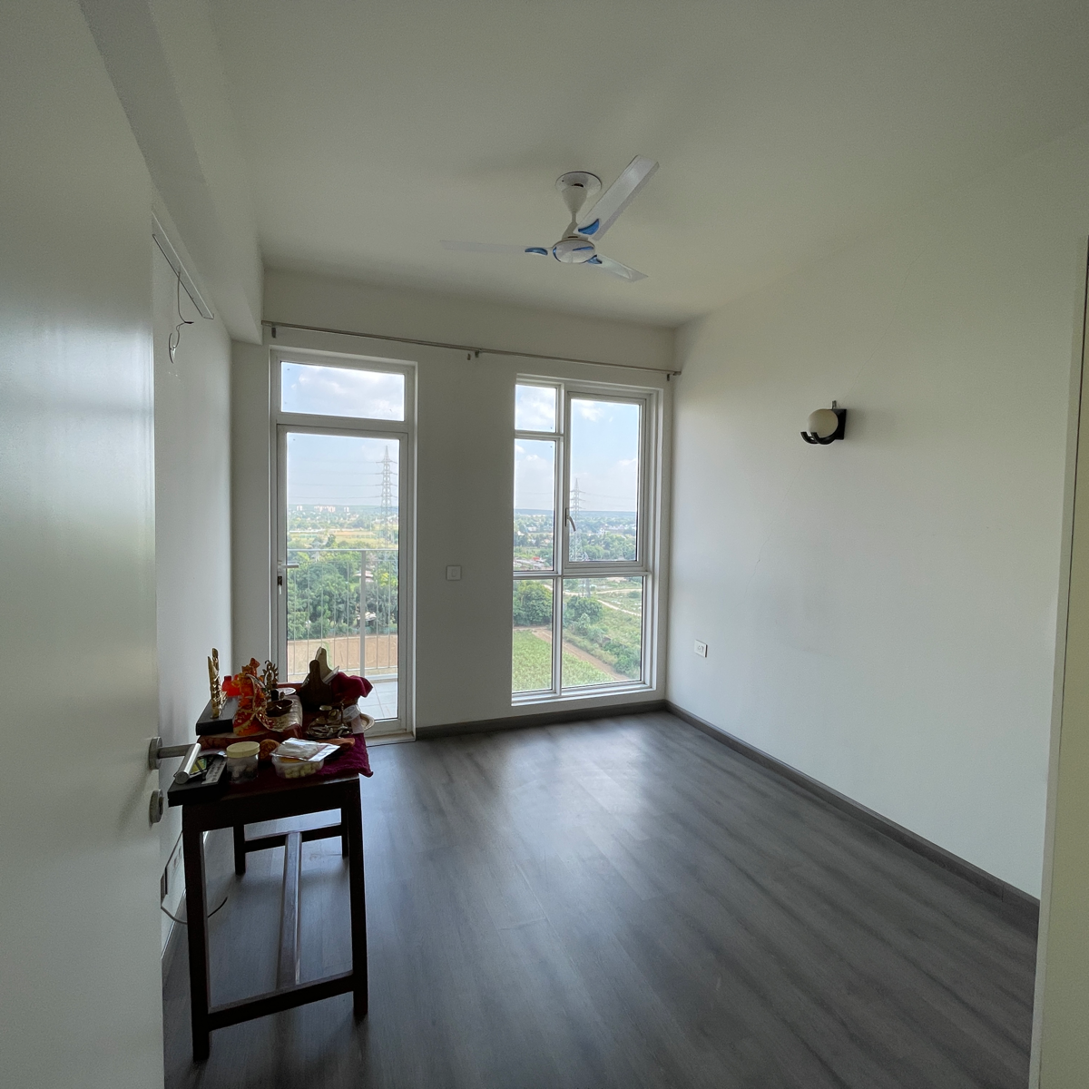 3 BHK 1727 Sq.Ft. Apartment in Ireo The Corridors