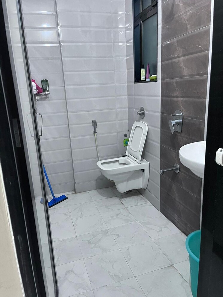 Bathroom, shree-chintamani-valeria 2 Bedroom 700 Sq.Ft. Apartment In Bhandup West Mumbai 9249834