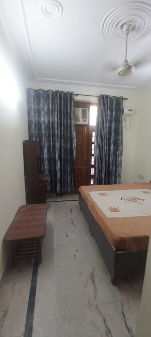 Bedroom in Studio Builder Floor at Sector 23 – for Rent