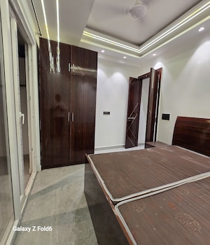 1 BHK Builder Floor For Rent in Chattarpur