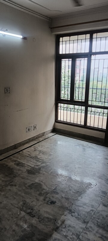 Room in 2 BHK Villa at Sector 21d – for Rent