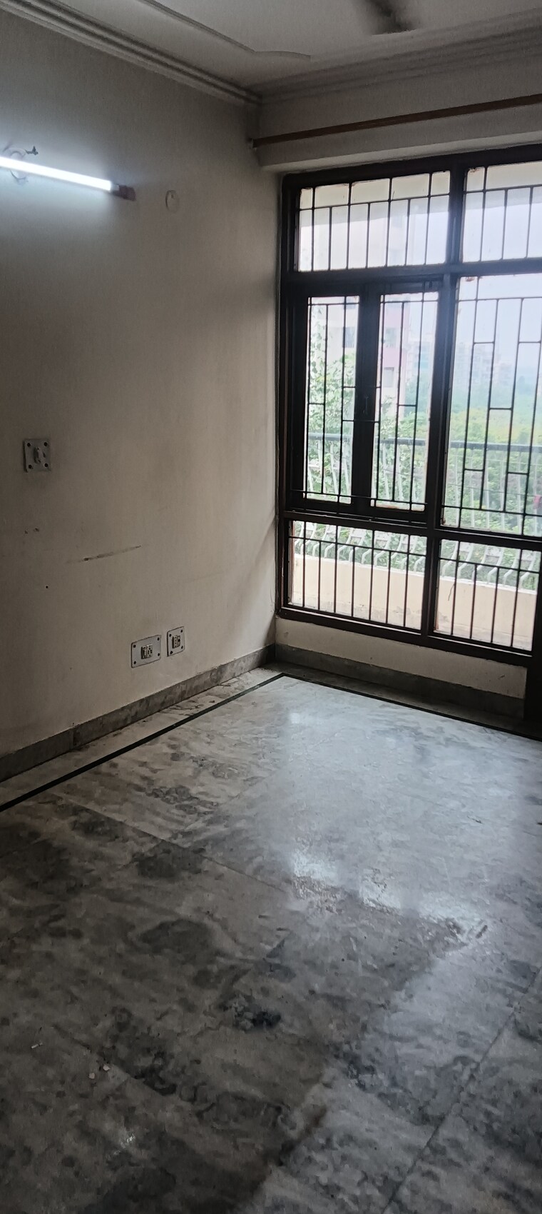 Room, sector 21d 2 Bedroom 1500 Sq.Ft. Villa In Sector 21d Faridabad 9249864