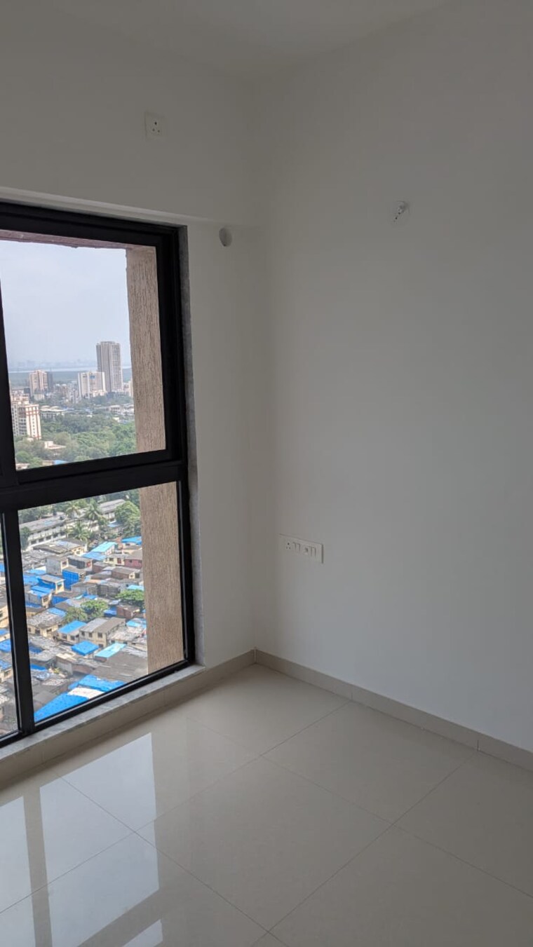 Room, marathon-neo-square 1 Bedroom 270 Sq.Ft. Apartment In Tulshet Pada Mumbai 9249862