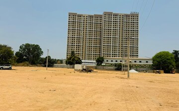 Plot For Sale in Jakkuru