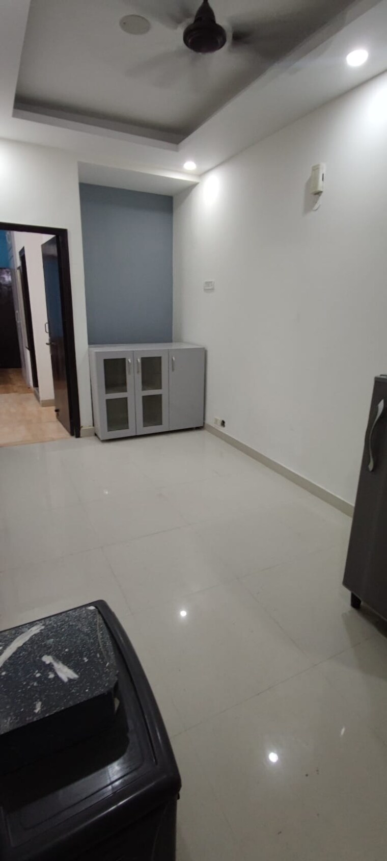 Room, sector 55 1.5 Bedroom 500 Sq.Ft. Builder Floor In Sector 55 Gurgaon 9249876