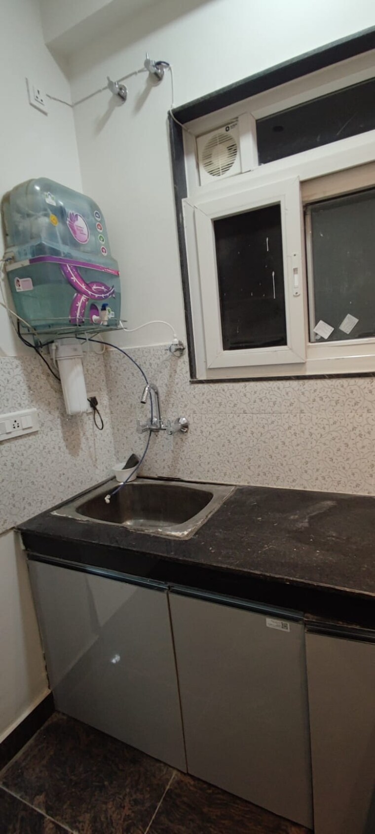 Kitchen, sector 55 1.5 Bedroom 500 Sq.Ft. Builder Floor In Sector 55 Gurgaon 9249876