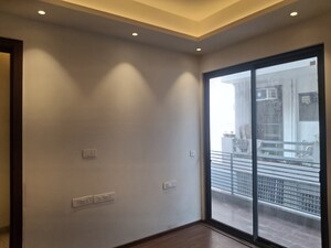 Room in 3.5 BHK Builder Floor at Sector 46 – for Sale